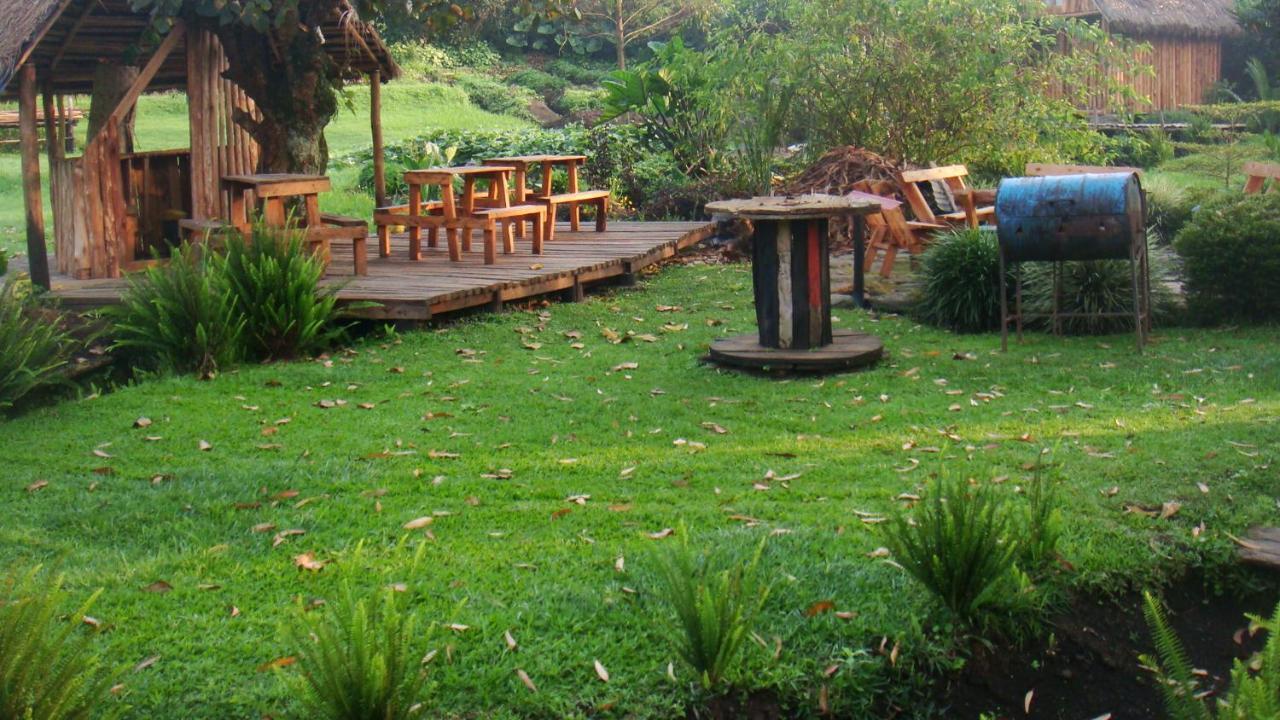 Kalitusi Nature Resort Fort Portal Exterior foto